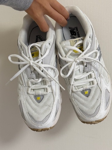 ニューバランス　スニーカー　24.5