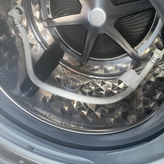 Panasonic 10kg ドラム式洗濯機 乾燥式2018年製の画像