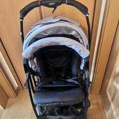 ピジョン　ランフィRB2 両対面式A型ベビーカー(2022年モデル)の画像
