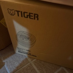 タイガー ご泡火炊き 3合炊き炊飯器 JPD-G06Nの画像