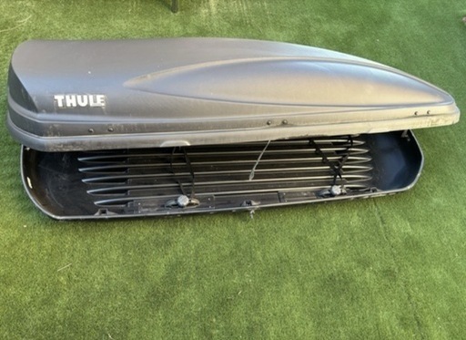 ルーフボックス　キャリア　Thule Force Cargo Box, XL