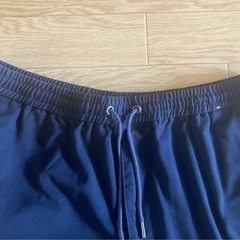 GU メンズストレッチパンツの画像