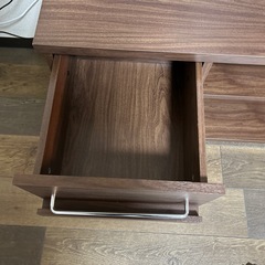 テレビ台の画像