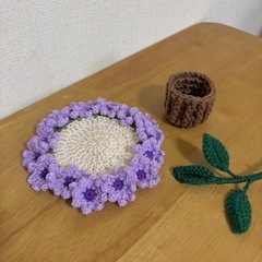 【ハンドメイド🧶】花のコースターの画像