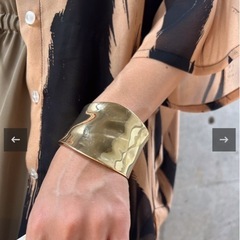 VOLUME BANGLE（ボリュームバングル）ゴールドの画像