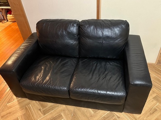 ソファ　ブラック　合皮　IKEA