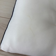 シミあり　枕の画像