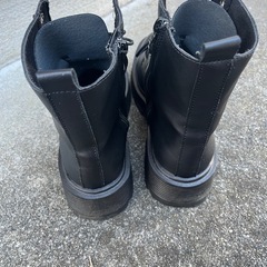 【美品】厚底ブーツ 24.5cmの画像