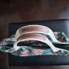 キャスキッドソン トートバッグの画像