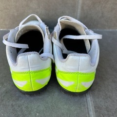 アディダス　キッズ　トレーニングシューズ　サッカー　20.0の画像