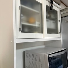 食器棚　の画像