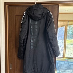 プーマ　　ダウンコートの画像