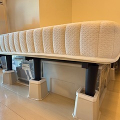 セミダブルベッドの画像