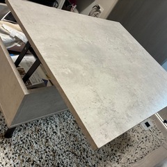 【売却決定済】リフトアップテーブルの画像