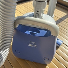 【引取確定・問い合わせ終了☑️ 】TOSHIBA 掃除機 VC-P5E（伸縮パイプ・紙パック式）の画像