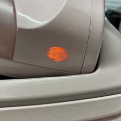 I 2511-717 ハローキティ　コードレススチームアイロン1200W いちご柄　通電確認済み　キズ汚れ有りの画像