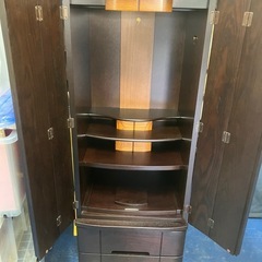 モダン仏壇  ダーク色  ライト付 リビング 現代 家具調　USEDの画像