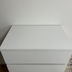 木製　4段チェストの画像