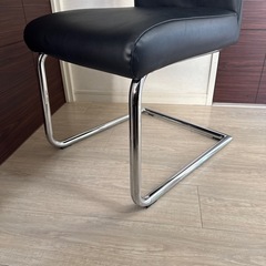 ダイニングチェア４脚セット　決定済みの画像