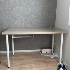 IKEA デスク ホワイト 木目天板の画像