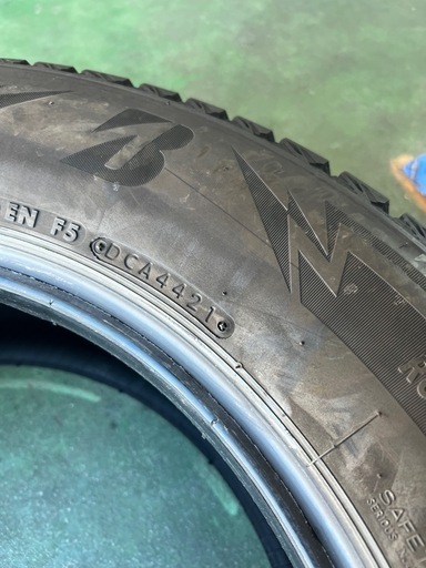 2021年製ブリヂストン ブリザック DMV3 225/65/R17 4本セット