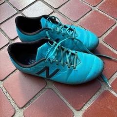 ニューバランススパイクの画像