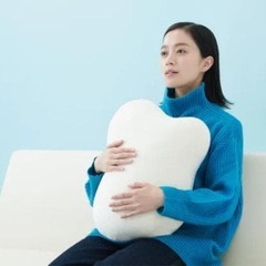 新品　￥29,800　癒されるクッション　呼吸する「fufuly」ふくらんだり縮んだりするふしぎなクッション。の画像