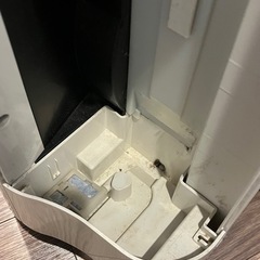 SHARP    空気清浄機
の画像