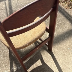 無料　カリモク　チェア　椅子の画像