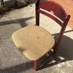 無料　カリモク　チェア　椅子の画像