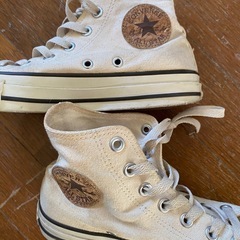 コンバース ハイカットの画像