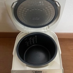 ZOJIRUSHI 炊飯器の画像