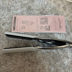 リファ　ストレートアイロンの画像