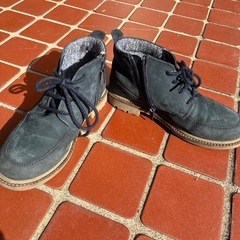 ZARAフォーマルの画像