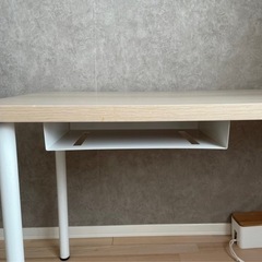 IKEA デスク ホワイト 木目天板の画像