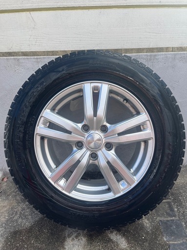 スタッドレスタイヤ　アルミホイールセット　16インチ