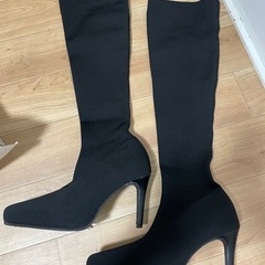 GYDAニーハイブーツ
の画像