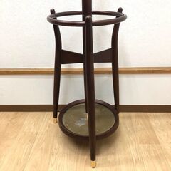 ss8052　秋田木工 ポールハンガー ブラウン 木製 コート掛け 傘立て付き コートハンガー コートツリー 玄関 洋服掛け レトロ ヴィンテージ家具 AKITAMOKKO 秋田木工 中古の画像