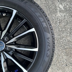 ロッキー、ライズハイブリッド用スタッドレスタイヤホイールセット
の画像