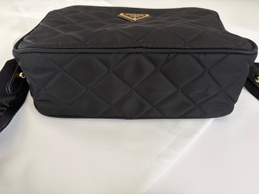 激安価格！PRADA ショルダーバッグ 