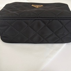 激安価格！PRADA ショルダーバッグ の画像
