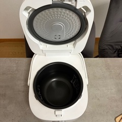 東芝　炊飯器　の画像