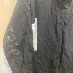 adidas ウーブンジャケット　ジャンパーの画像