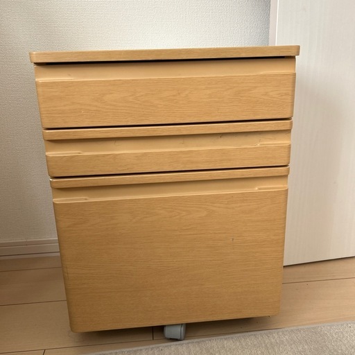 オカムラ　学習机