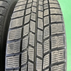 195/65R15 グッドイヤー冬タイヤ バリ溝 2020年製造 4本の画像