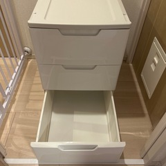 衣装ケース3段の画像