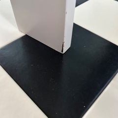 ガラステーブルの画像