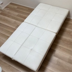 レザー張り　ソファベッド　リクライニングソファの画像