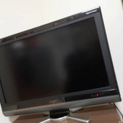 【T30】苫小牧市引き渡し限定  シャープ 2010年製 32V 型 液晶テレビ AQUOS アクオス LC-32DE5 リモコン付き 中古の画像