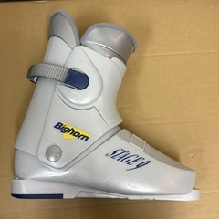 スキーブーツ
の画像